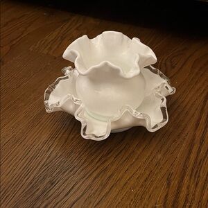 Elegant White Ruffled Glass Vase